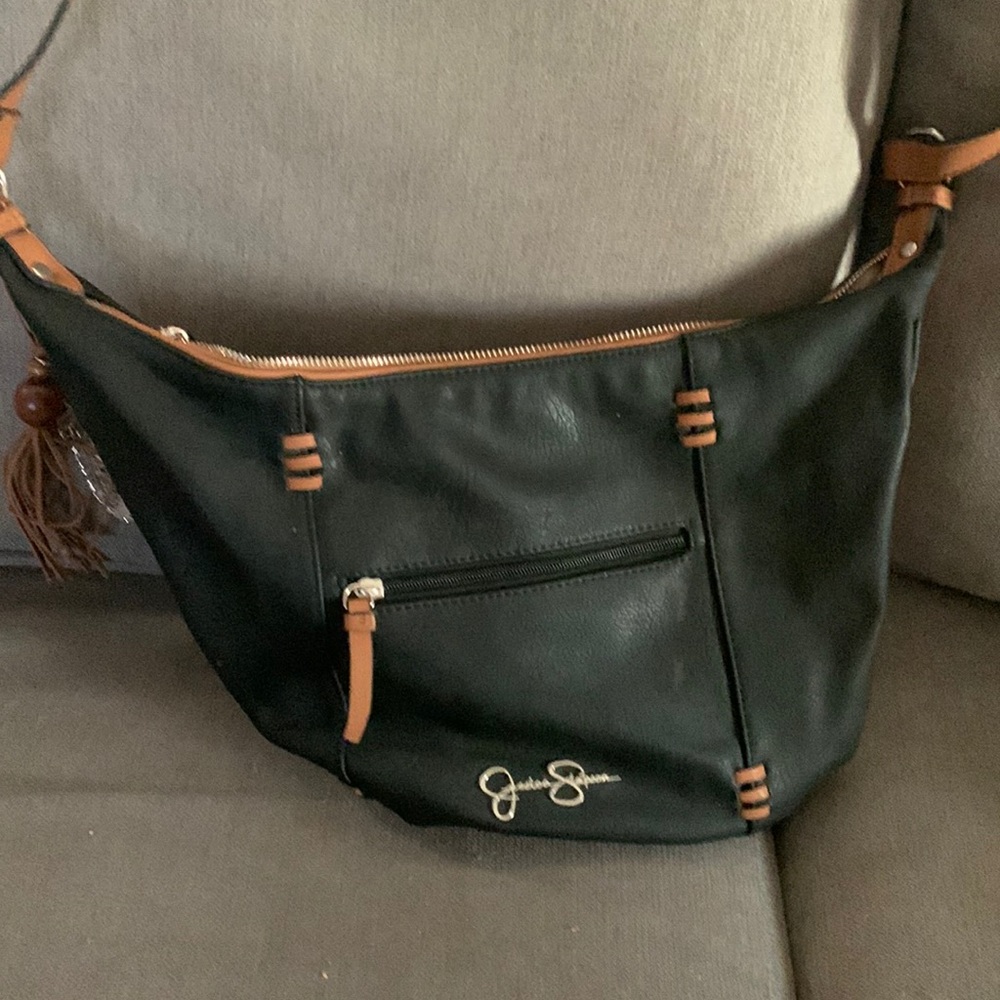 Used handbag 2/6